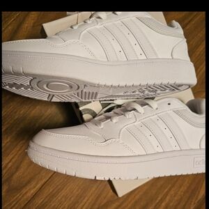 Adidas Classic Hoop 3.0  White Sneakers